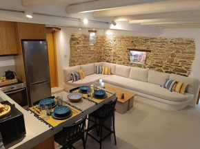 Cocοon Escape in Tinos